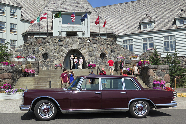 Mercedes Benz 600